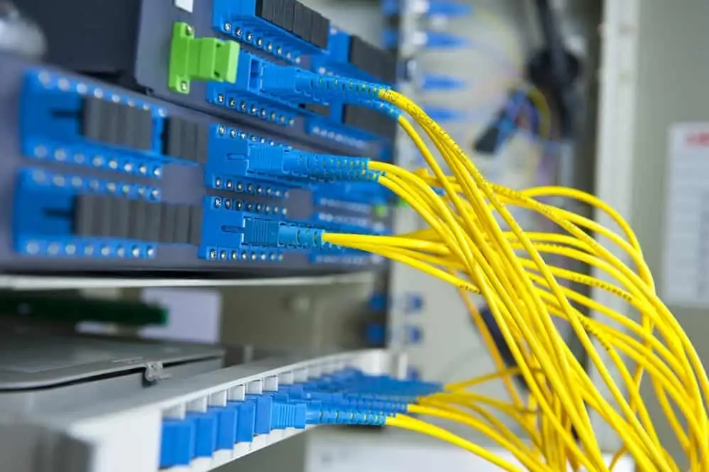 fiber-optic-internet-connection